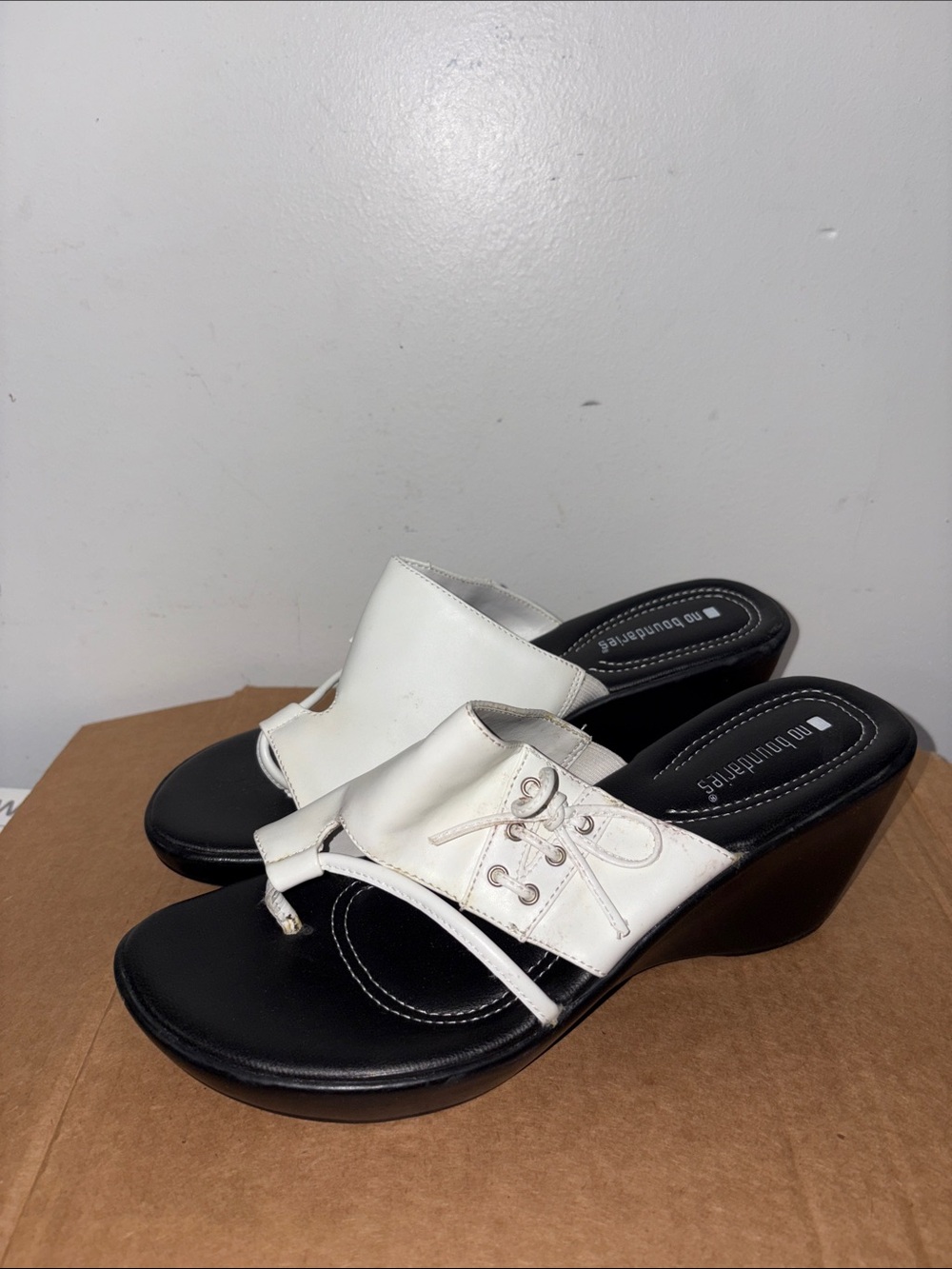 No boundaries Leather Wedge Slide Sandals size 8